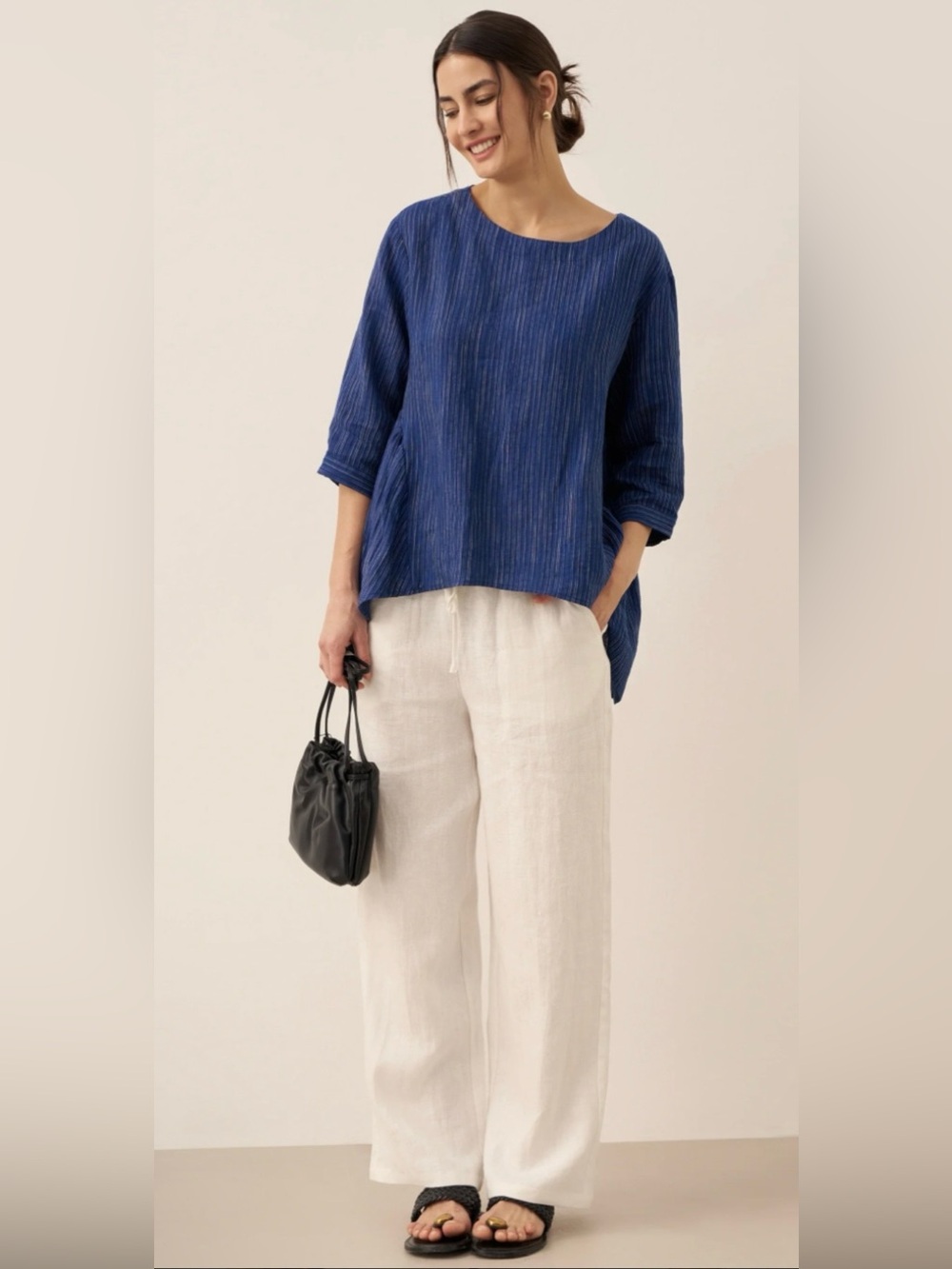 Lintico FLORENCE 100% Linen Top with Round Neck and Artistic Stripes. Size Small